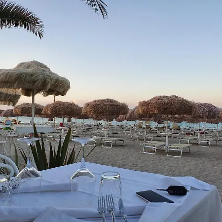 Casa de Férias Villetta Con Giardino A 2 Passi Dal Mare *