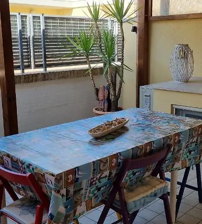 Vakantiehuis Villetta Con Giardino A 2 Passi Dal Mare Senigallia